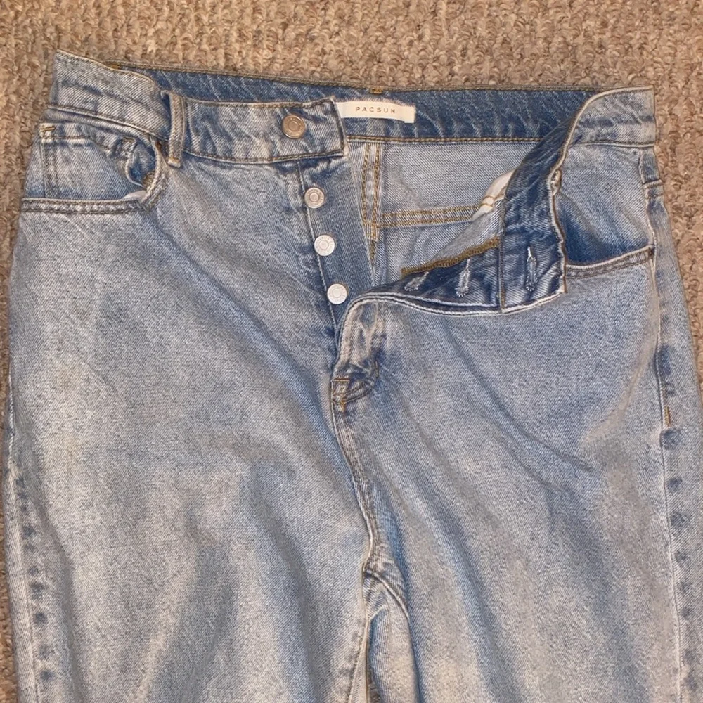 Pac Sun Ripped Jeans - Picture 3 of 5